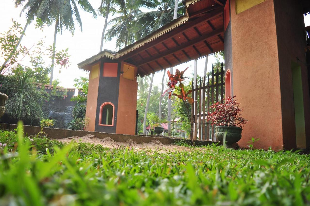 Soba Lanka Holiday Resort Melsiripura Exteriör bild